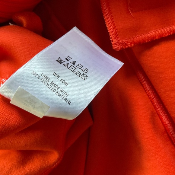 On 34th Women's Ponté-Knit Mini Skirt Orange Stretch w/ buttons - Picture 9 of 13